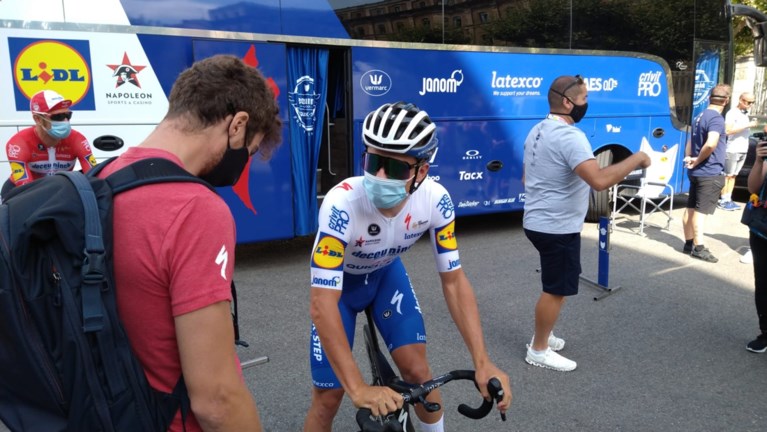 Remco Evenepoel met nieuw geheim wapen aan de start: de nieuwe Specialized-fiets