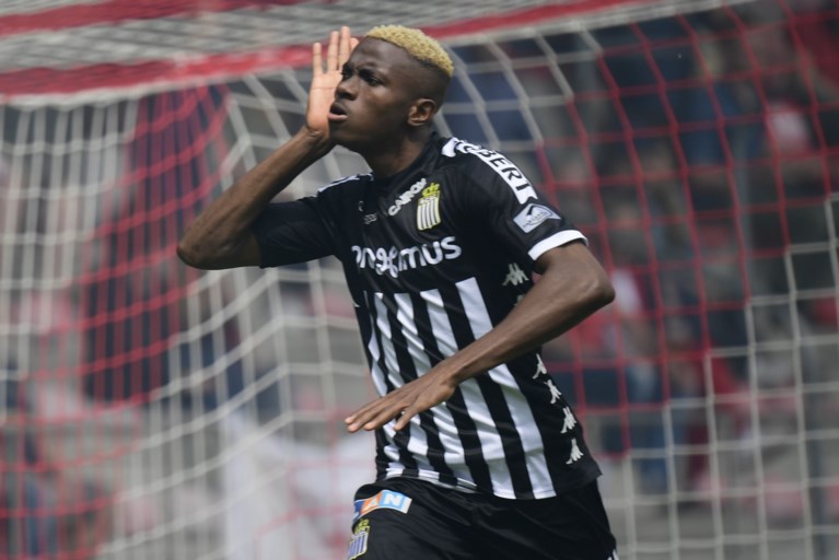 Victor Osimhen (ex-Charleroi) wordt ploegmaat van Dries Mertens bij Napoli, ook Charleroi casht