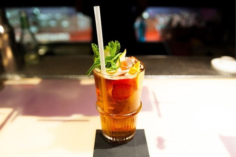 Vijf verfrissende drankjes om in hete temperaturen je dorst mee te lessen