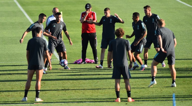 Paulo Dybala twijfelachtig voor de CL-return van Juventus tegen Lyon: “Vrijdag beslissen de dokters”