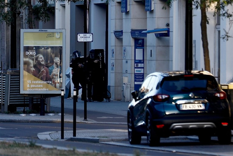 Gijzeling in bank Le Havre voorbij