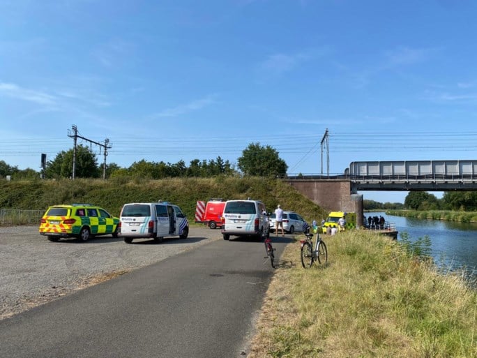 Twintiger verdrinkt in Netekanaal in Lier: “Slachtoffer bleef halfuur onder water”