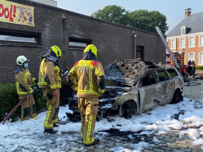 Auto uitgebrand door technisch defect