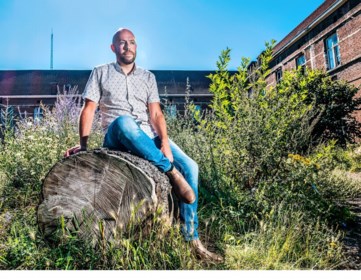 als filip s nachts voor je deur staat dan moet je je zorge gent het nieuwsblad mobile