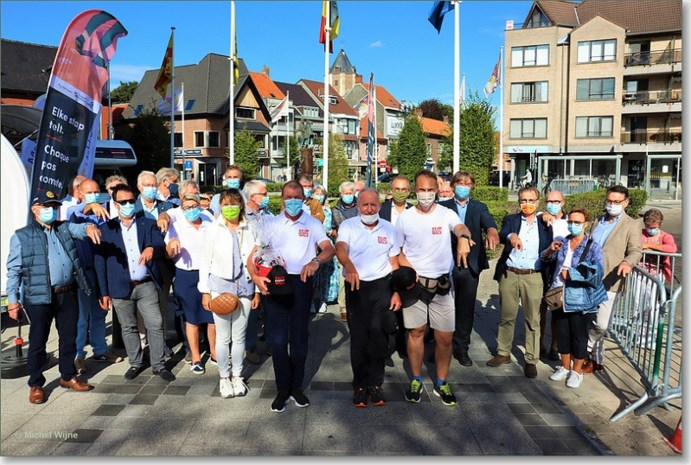 Rotary zorgt voor hartelijke ontvangst voor stappers Stop Parkinson Walk