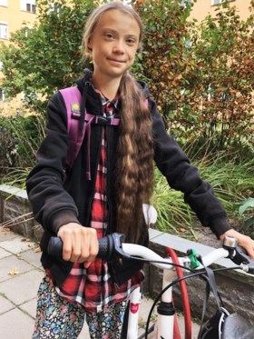Na het klimaatspijbelen, de speech, Nobelprijsnominatie, de lof en haat: Greta Thunberg (17) wordt weer scholier