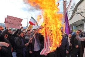 “Gevangenen vreselijk gefolterd na protesten in Iran” (Amnesty)
