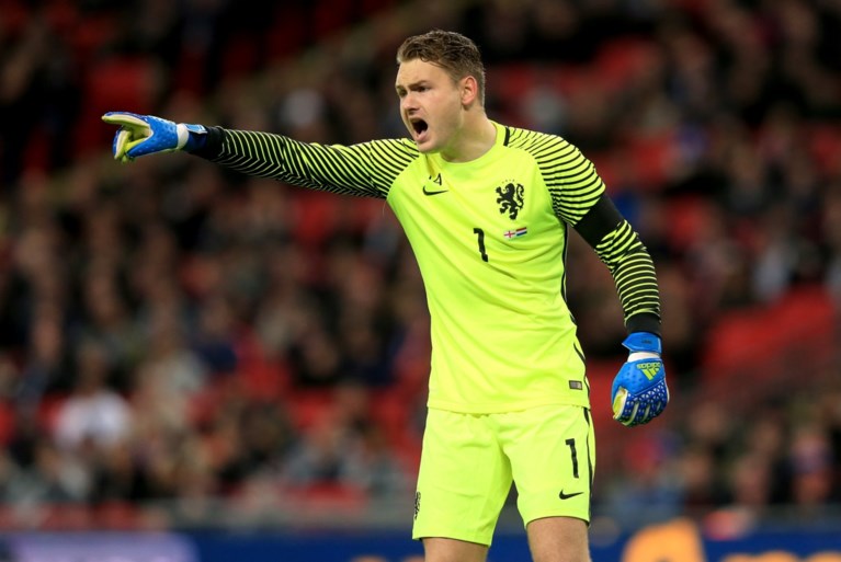 Atalanta vindt vervanger voor Timothy Castagne, PSV-doelman naar promovendus