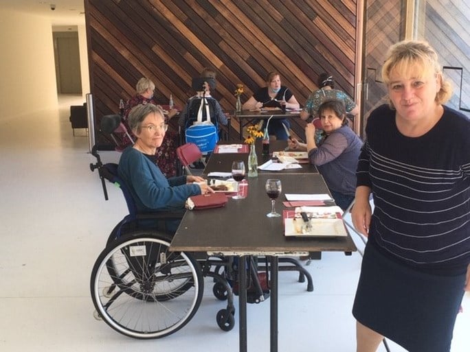 Waldenaars barbecuen om iedereen te bedanken voor inspanningen in coronatijd