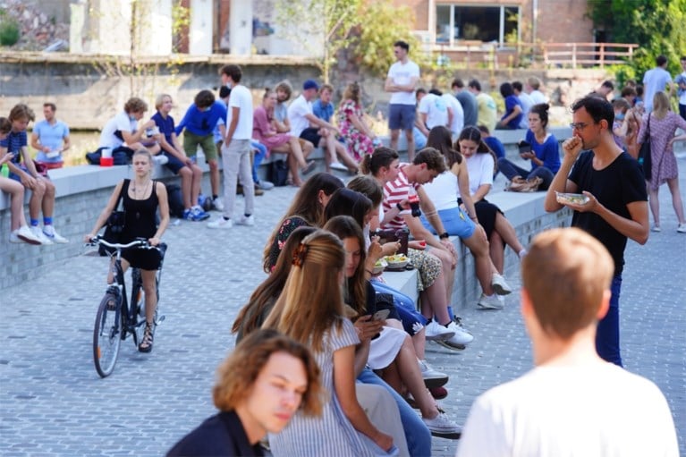 Indian Summer in Gent: water en kades vol zonnekloppers