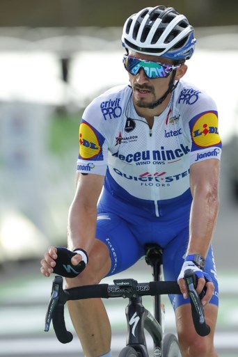 Uitslag etappe 16 Tour de France. Duits talent Lennard Kämna wint in Villard-de-Lans, Pogacar kietelt (tevergeefs) leider Roglic