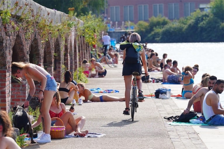 Indian Summer in Gent: water en kades vol zonnekloppers