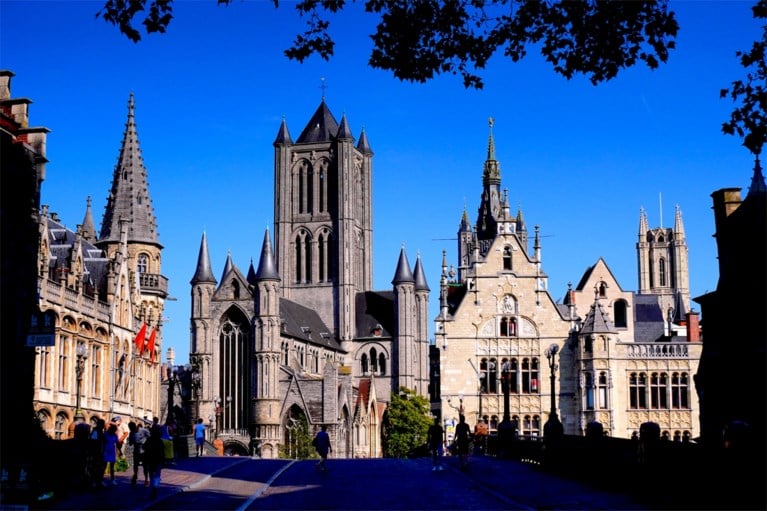 Indian Summer in Gent: water en kades vol zonnekloppers