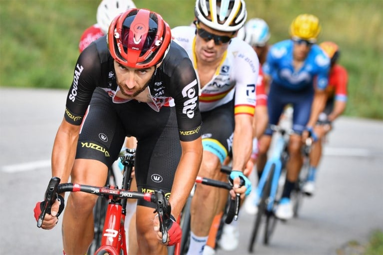 Wout van Aert blijft verrassen met derde plaats in laatste Alpenrit: “Misschien kan ik op termijn dit soort etappes winnen”