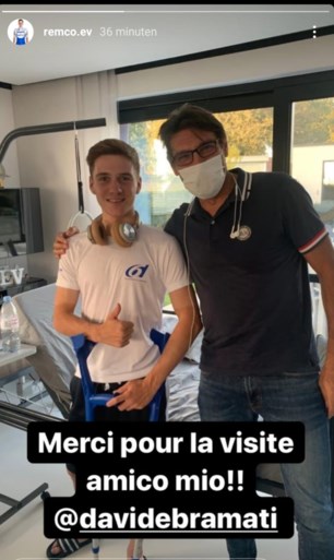 Evenepoel krijgt bezoek van ploegleider die hem vond na zijn ongeval