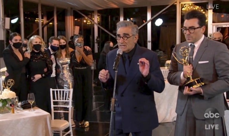 ‘Schitt’s Creek’ en ‘Succession’ grote winnaars virtuele Emmy Awards