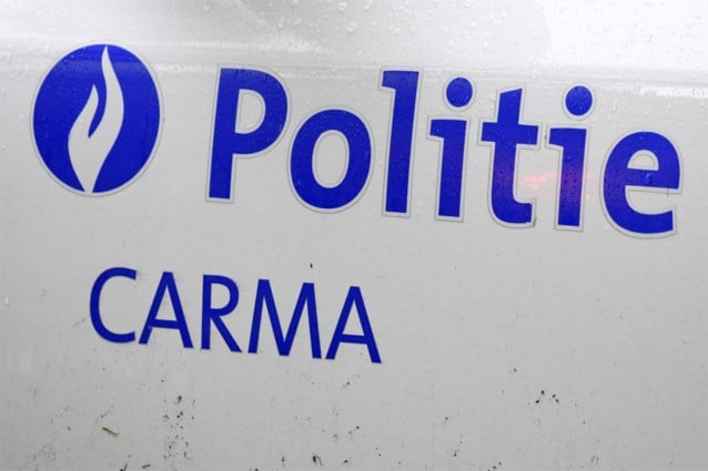 Man overleden na zware klap tegen boom in Houthalen-Helchteren