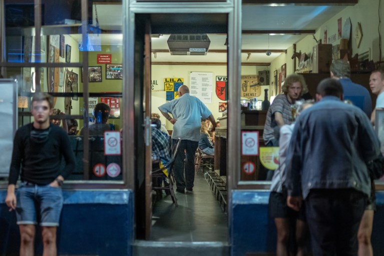 FOTO. Hoe ging het er eigenlijk aan toe in de Overpoort maandagavond?