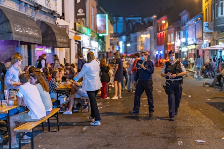 FOTO. Hoe ging het er eigenlijk aan toe in de Overpoort maandagavond?