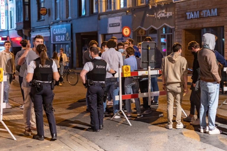 FOTO. Hoe ging het er eigenlijk aan toe in de Overpoort maandagavond?