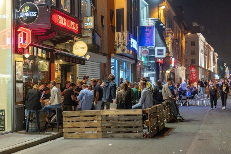FOTO. Hoe ging het er eigenlijk aan toe in de Overpoort maandagavond?