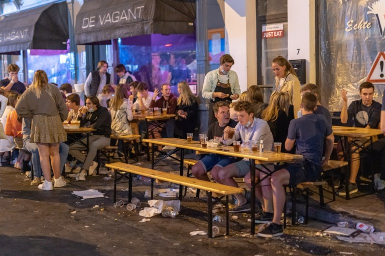 FOTO. Hoe ging het er eigenlijk aan toe in de Overpoort maandagavond?