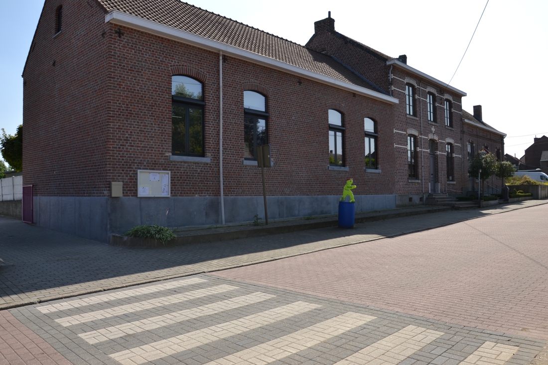 Een leerling met corona besmet in school van Kapellen ...