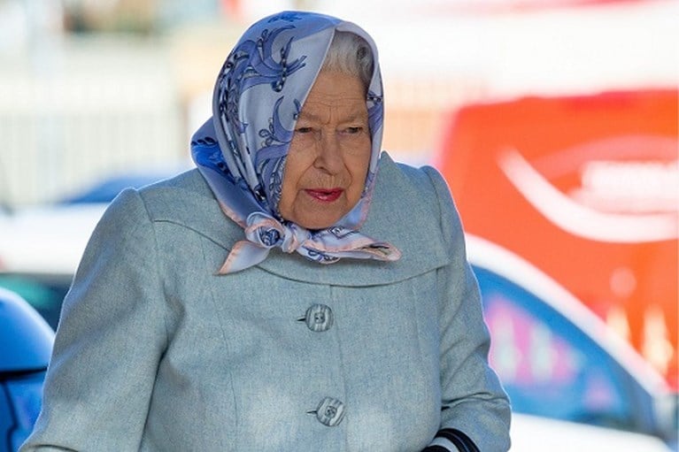 ROYALS. Queen Elizabeth is woedend en Meghan Markle laat nog eens van zich horen
