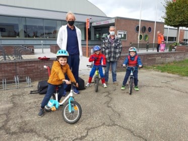 Kids Leren Op 2 Uur Fietsen Op 2 Wielen Leopoldsburg Het Nieuwsblad Mobile