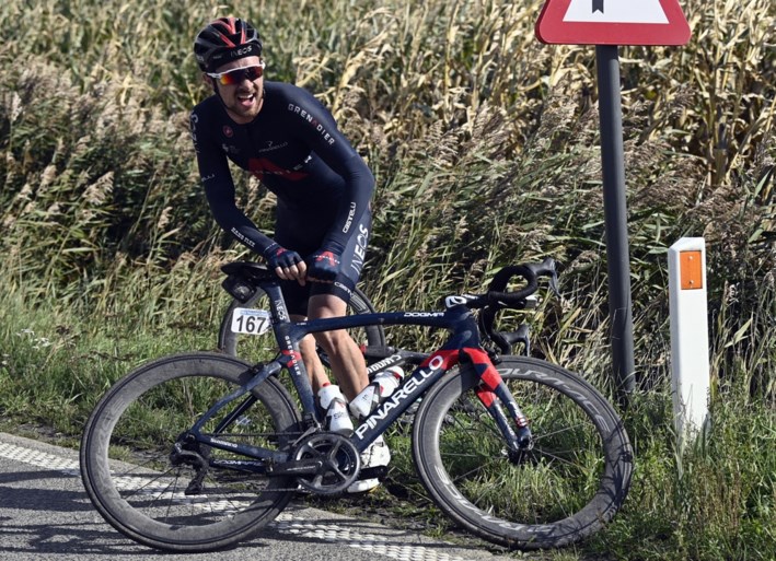 Niet op tv: stevige valpartijen in Gent-Wevelgem met onder meer Oliver Naesen in beeld