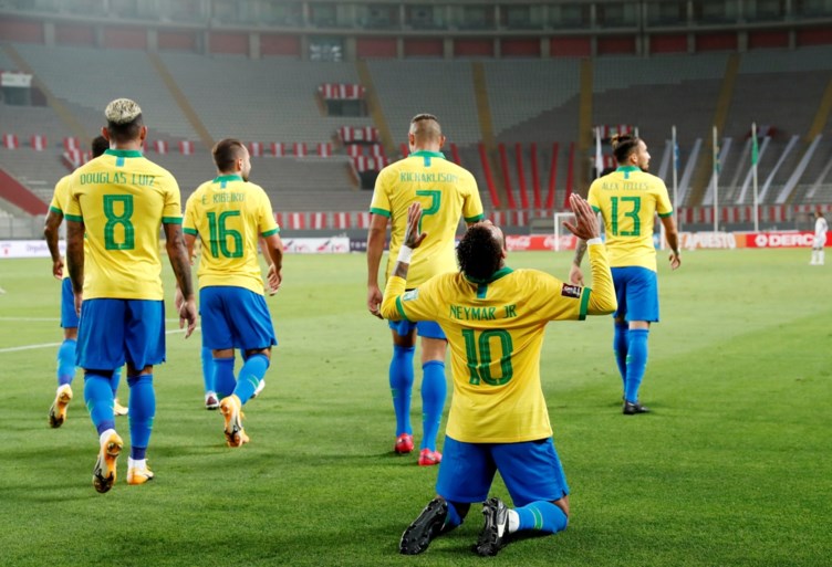 Neymar steekt Braziliaanse Ronaldo voorbij en jaagt op record van Pelé