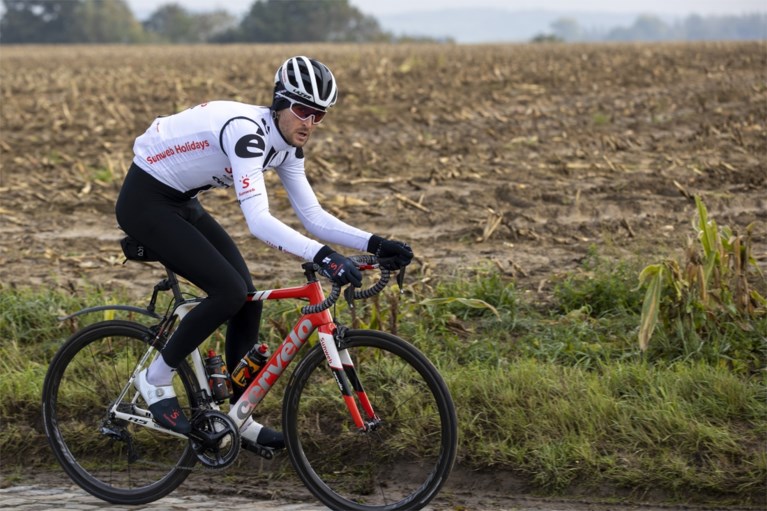 Van Avermaet, Naesen en Benoot verkennen parcours Ronde van Vlaanderen