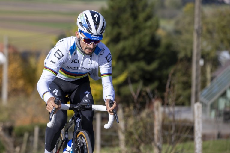 KOERSNIEUWS. Spanjaard Ivan Garcia Cortina hoogst onzeker voor Ronde, Vuelta-selecties lopen binnen