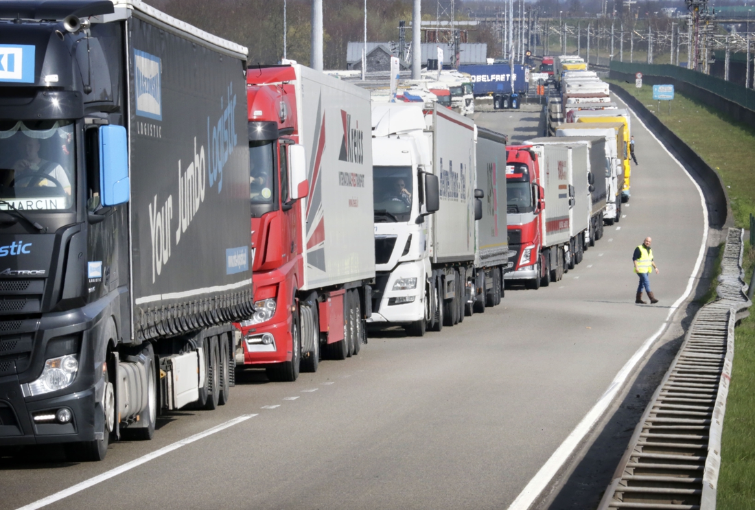 Armenian protesters block three border crossings in our country …