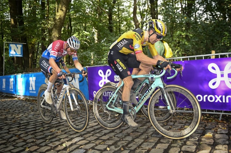 Wout van Aert na het incident met Mathieu van der Poel: “Ik denk nog steeds hetzelfde, maar laat me geen tweede keer meer vangen”