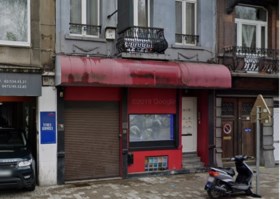 Politie ontdekt illegaal feest in Brusselse shishabar met tientallen aanwezigen