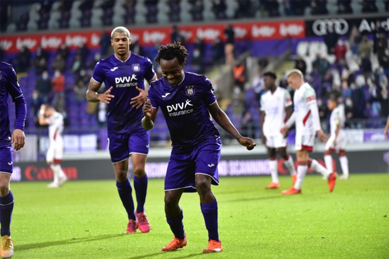 Anderlecht geeft nog maar eens zege uit handen in het slot, OH Leuven haalt 2-0 achterstand op