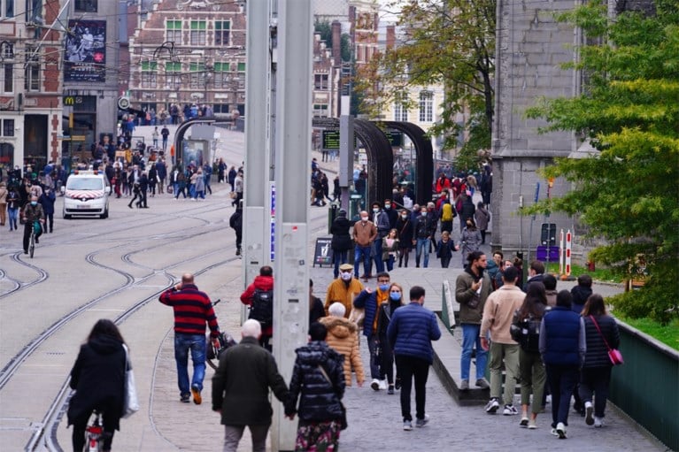 FOTO. Van een volle stad naar een gesloten stad op twee dagen