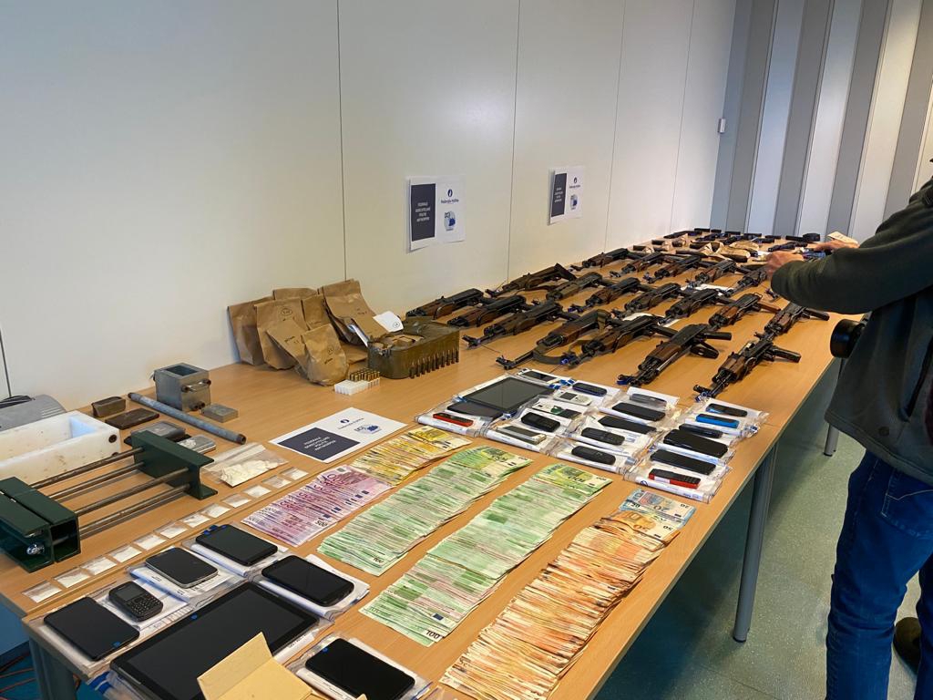 Police discovers arsenal of weapons of war in Ravels: among others … (Ravels)