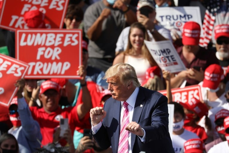 Trump heeft alvast gestemd: “Op een kerel met de naam Trump”