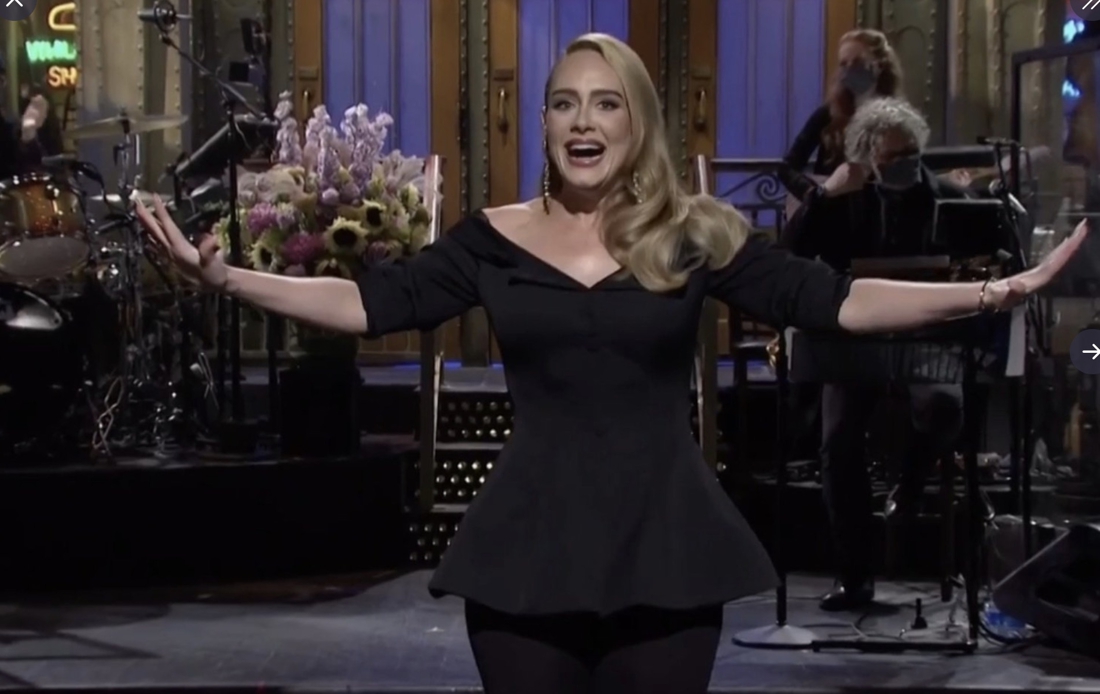 British singer Adele makes jokes in Saturday Night Live about …