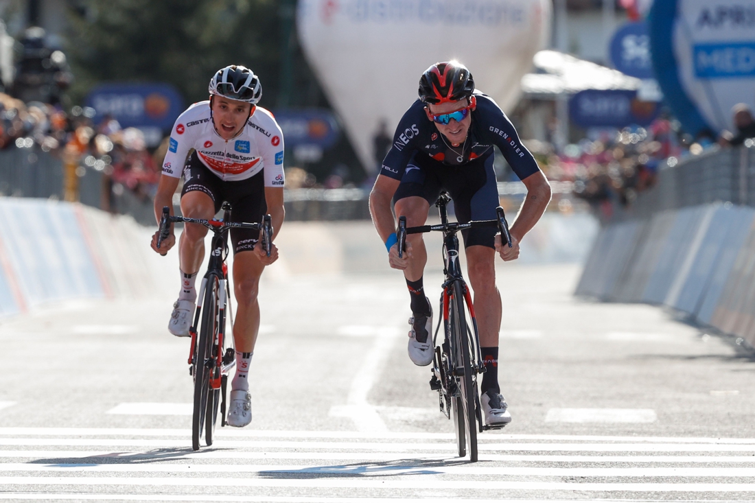 UITSLAG ETAPPE 20 GIRO. Onwaarschijnlijk slot dankzij sprint... Het