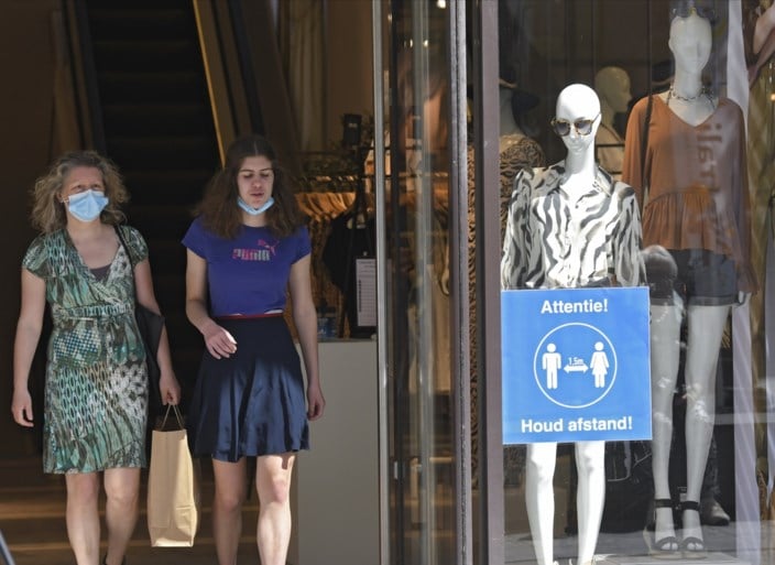 Modesector: “Steun van overheid nodig, of golf van faillissement en werkloosheid”
