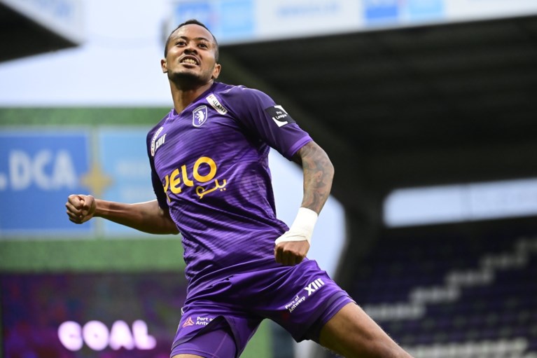 Geen revanche voor OH Leuven: Beerschot haalt uit tegen OH Leuven en was even leider