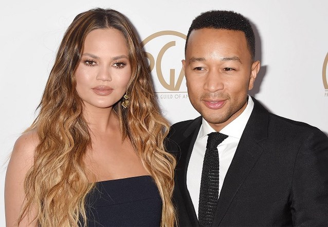 Chrissy Teigen honors stillborn son with tattoo