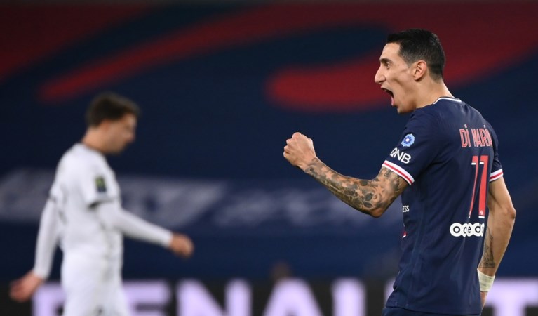 Jérémy Doku verliest met Rennes kansloos van PSG, dat 4 (!) spelers ziet uitvallen