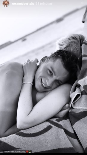 Intussen aan de andere kant van de wereld: Mathieu van der Poel zoekt de mooie uitzichten op (en z’n Roxanne is er ook bij)