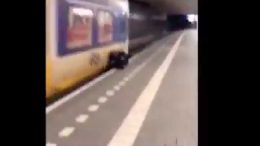 Drunk young man just missed the train: “He can …