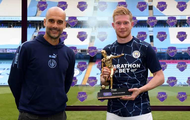 ‘Two more years’: Pep Guardiola blijft nog wat langer trainer van Kevin De Bruyne bij Manchester City