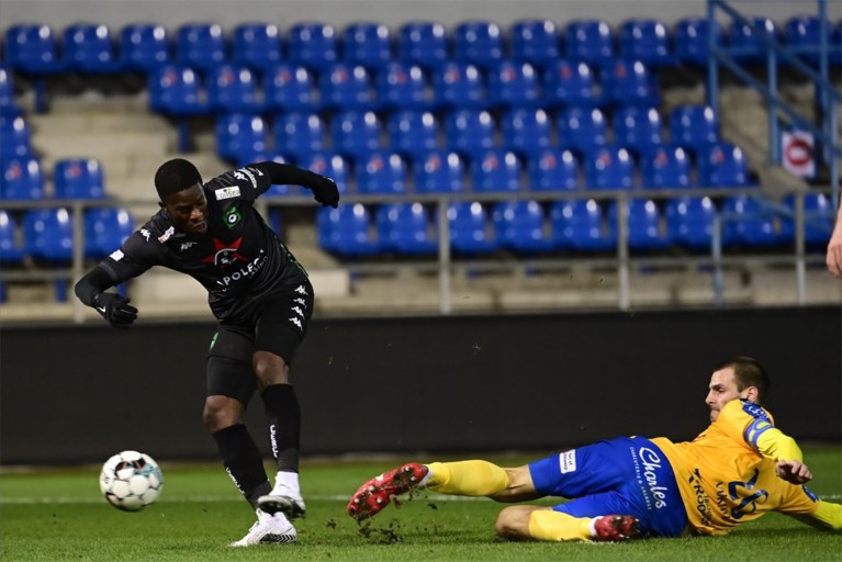Ugbo schiet efficiënt Cercle Brugge voorbij Waasland-Beveren, dat onderin blijft hangen